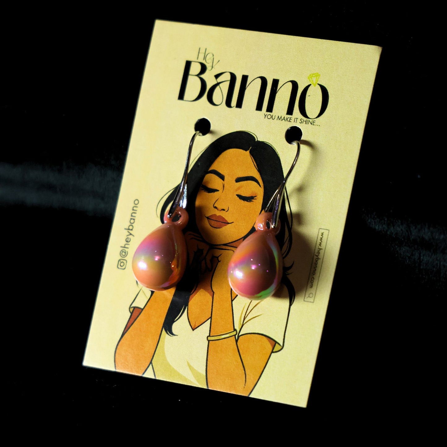 Seren Pearl - Hey Banno