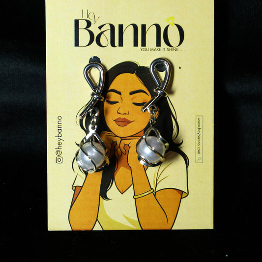 Twirl Moti - Hey Banno