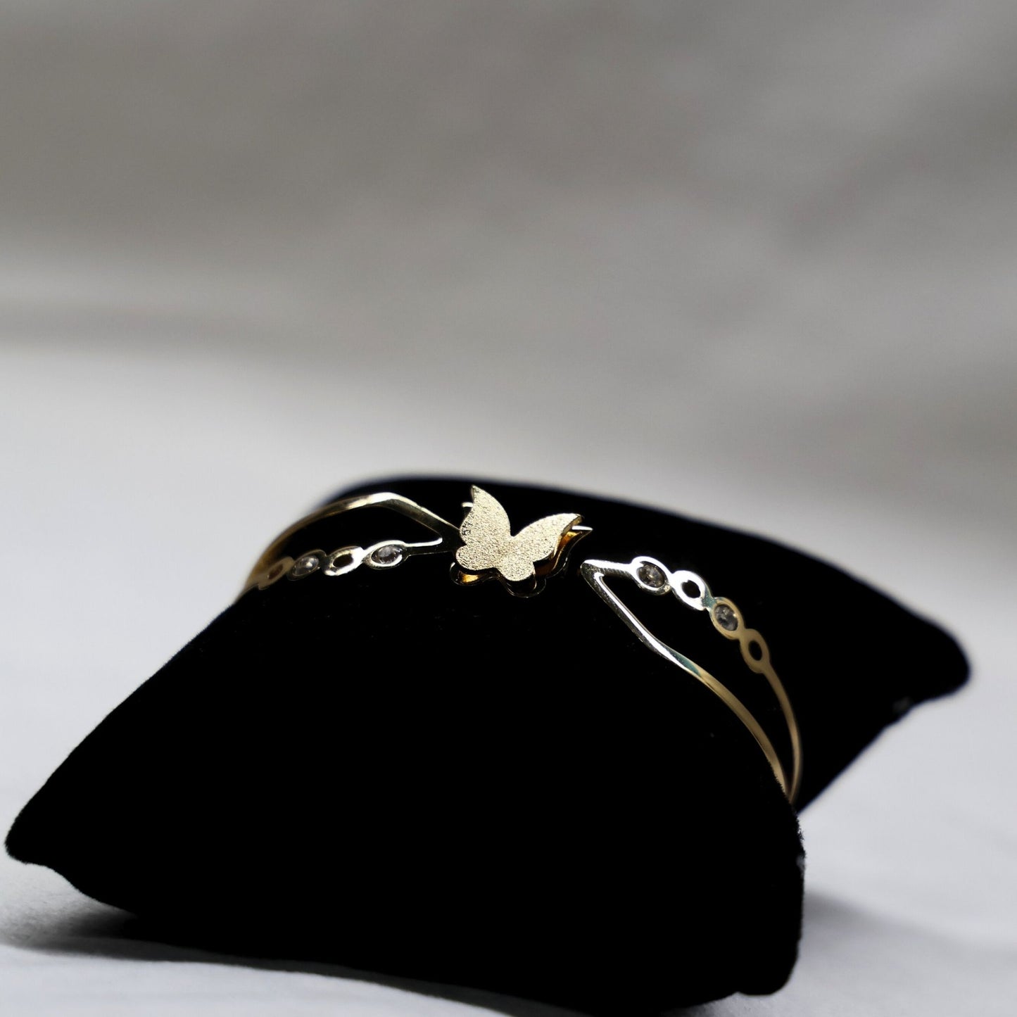 Winglette Bracelet - Hey Banno