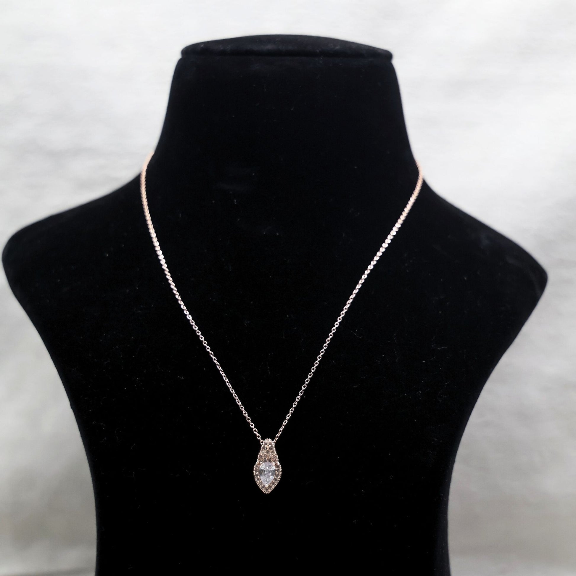 GlowPetal - Hey Banno